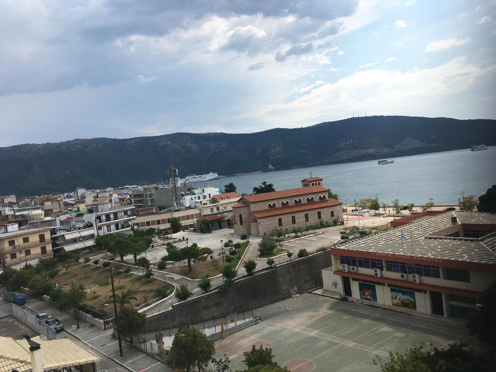 Maria'S Roomstudios Apartments Flats To Let Seaside Heart City Chantzara Spyropoulos Игуменица Экстерьер фото